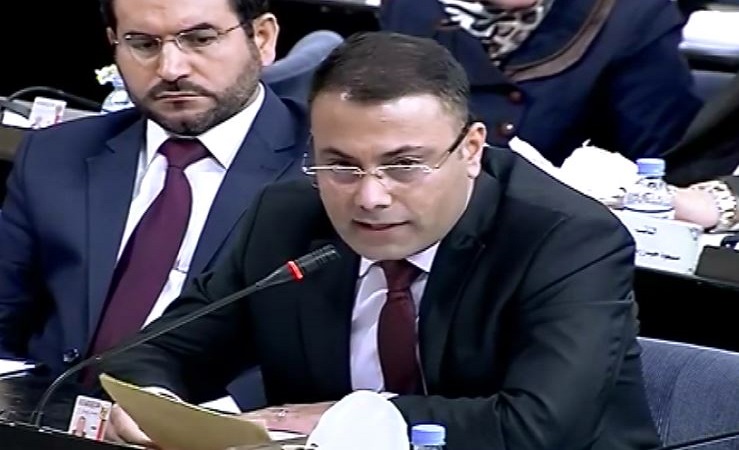 نائب: أرفض دعوة حكومة الإقليم غير الشرعية