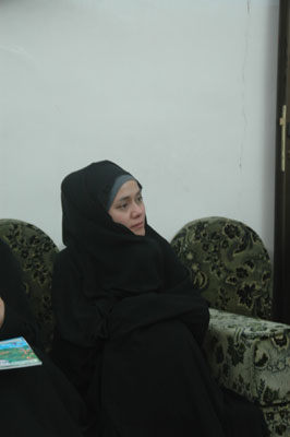 (مستبصرة أندنوسية) مذهب أل البيت مبعثً للطمأنينة والراحة