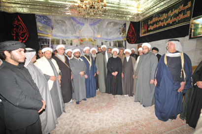 وفد من الوقفين الشيعي والسني ووجهاء محافظة ديالى يزور العتبة الحسينية ويلتقون بالشيخ الكربلائي