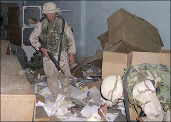 وزير: أمريكا نقلت أرشيفا عراقيا إلى اسرائيل