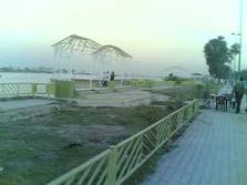 مرسم يجسد الرؤى المشتركة بين المسلمين والمسيحيين في البصرة