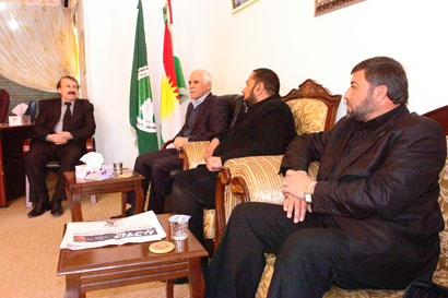 وفد من العتبة الحسينية المقدسة يزور مدينة السليمانية ويلتقي مسؤوليها