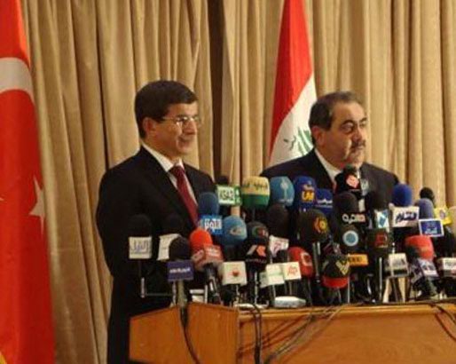 وزير الخارجية التركي يصل إلى بغداد