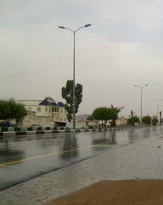 اصابة 30 شخصا بعاصفة رعدية في ميسان