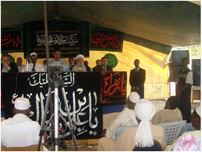 مهرجان دولي يدعو إلى مخاطبة الآخر بالحسنى ونبذ العنف في  داكار وسط مشاهد من واقعة كربلاء أبكت الحاضرين نساءاً ورجالاً