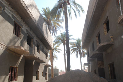 ممثلية المرجعية العليا في كربلاء تواصل انجازها بمشروع مجمع سكني للايتام في المحافظة