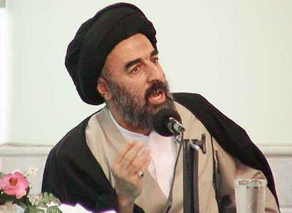 مرجع ديني في كربلاء يهنئ الشعب المصري بتحقيق مطالبه بتنحي رئيسه السابق ويحذر من انتشار الفوضى