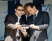 علاء مبارك تشاجر مع شقيقه جمال واتهمه بالتسبب في الثورة الشعبية وإهانة والده