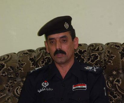 شرطة كربلاء تحذر من عبوات  ناسفة على شكل مصابيح شحن يتم رميها في الشوارع