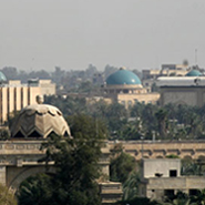 انباء عن حدوث مصادمات بين متظاهرين والقوات الامنية المكلفة بحماية المنطقة الخضراء