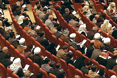 البرلمان يلغي مخصصات الرئاسات ويمنح المواطنين 4 % من فائض الموازنة