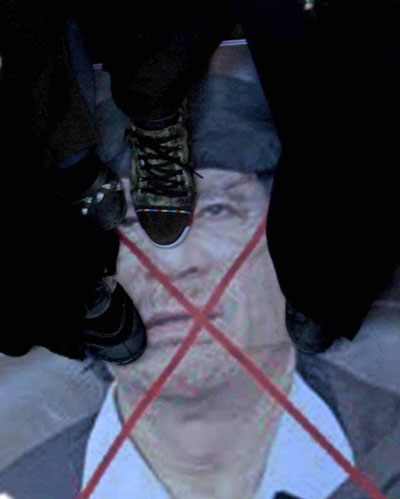 متظاهرون يقتحمون القنصلية الليبية في دبي