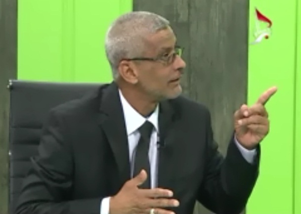 صحفي رياضي:شخصيات تتمتع بأجواء شرم الشيخ وأعياد رأس السنة في بيروت وتحصل على شهادات قيادة رياضية