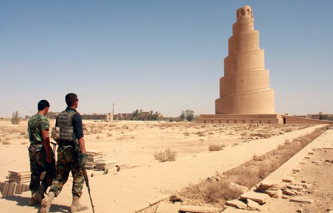 استشهاد اربعة واصابة 18 بتفجيرين انتحاريين وسقوط قذائف هاون في قضاء سامراء