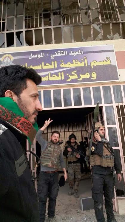 بالصور:  تحرير مبنى المعهد التقني بجامعة الموصل ورفع العلم العراقي فوقه