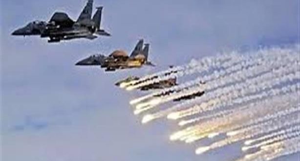 الطيران الإسرائيلي بقصف مطار المزة العسكري غربي دمشق بالصواريخ