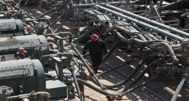 مسؤول مصري: بدء استيراد النفط العراقي خلال أسابيع