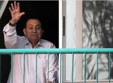 مبارك يخاطب المصريين ويفجر مفاجأة بشأن تيران وصنافير