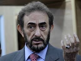 سعدون الدليمي للمتظاهرين : عودوا لرشدكم ولا تجعلوا صبرنا ينفذ