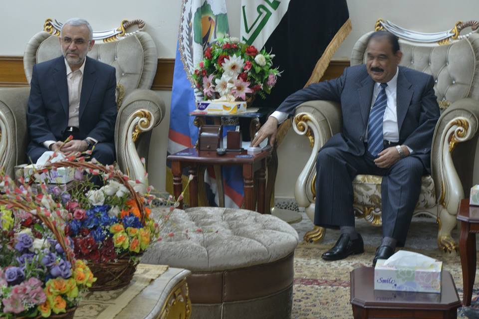 محافظتا النجف الاشرف ومشهد المقدسة توقعان مذكرة تفاهم في الخدمات البلدية