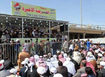 ساحات الاعتصام في الانبار تخول بتشكيل لجنة (حُسن النوايا) للتحاور مع الحكومة