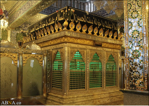 عاجل... مرقد السيدة خولة بنت الامام الحسين (ع) في "بعلبك" يفيض دماً دون ايجاد اي تفسير لتلك الظاهرة "تقرير مصور"