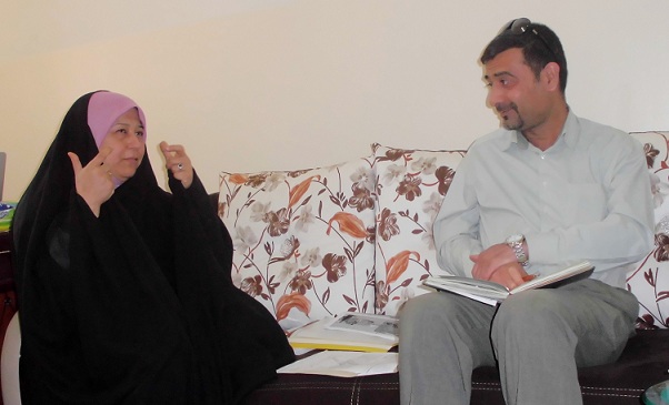 عضو في مجلس كربلاء يتهم وزير البلديات بالتصرف بـ(375) قطعة ارض مميزة لصالح جهات سياسية فترة الانتخابات الماضية