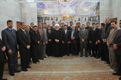 مدراء نواحي محافظات الوسط والجنوب يتعاهدون تحت قبة الحسين(عليه السلام) على تقديم أفضل الخدمات للمواطنين