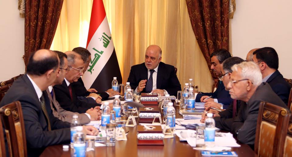 العبادي يجتمع مع لجنة الطاقة لبحث تزويد بغداد بالكهرباء لمدة 24 ساعة