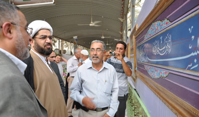كربلاء :مائة لوحة لاكثر من اربعين خطاطا في معرض للخط العربي بمنطقة بين الحرمين الشريفين