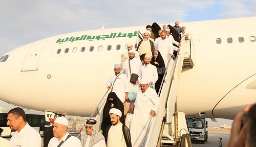 انطلاق اول رحلة جوية للحجاج الى الديار المقدسة