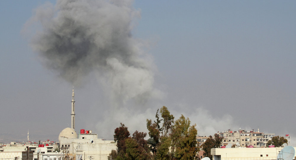 السفارة الروسية في دمشق تتعرض لقصف بالهاون أثناء مسيرة مؤيدة للعمليات الروسية في سوريا