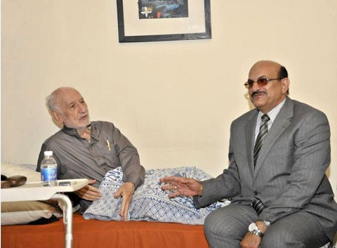 نائب رئيس الجمهورية الدكتور خضيرالخزاعي يبعث بباقة ورد الى الفنان يوسف العاني+صورة