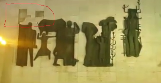 بالفيديو: سقوط جزء من بلاطات نصب الحرية في ساحة التحرير وسط بغداد