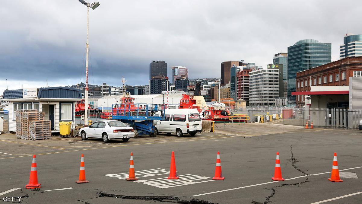 زلزال بقوة 7.4 قبالة سواحل نيوزيلندا