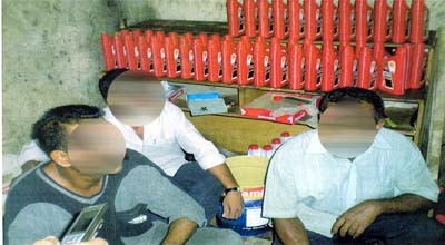 البصرة تقرر ترحيل اربعة عمال اسيويين لثبوت اصابتهم بالايدز