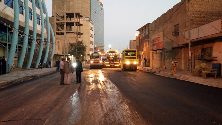 بلدية كربلاء تباشر باكساء شارع مقام الإمام المهدي (عج) باكثر من 400 مليون دينار