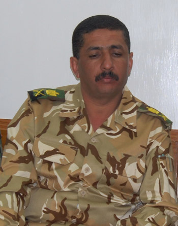 مصري الجنسية يسلم نفسه الى الاجهزة الامنية في كربلاء