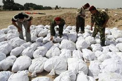 الكشف عن مقبرة جماعية في صحراء الانبار تضم رفاة 800 مواطن معظمهم شيوعيون