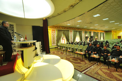 العتبة الحسينية تكرم طالبات متميزات بحسن السيرة والسلوك ضمن برنامج (فتاة حسن التعامل)