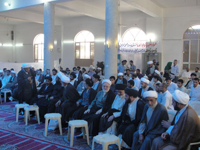 اعتصام لرجال دين وممثلي حوزات في كربلاء احتجاجا على تهديم المساجد وحرق المصاحف في البحرين