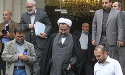 وزير الامن الايراني يؤكد ان لدى بلاده وثائق تشير الى موت بن لادن منذ مدة طويلة