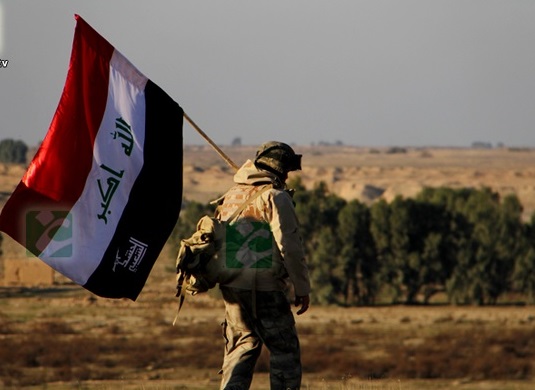 شيوخ عشائر الانبار يدعون الحشد الشعبي الى إنقاذهم من إرهابيي "داعش"