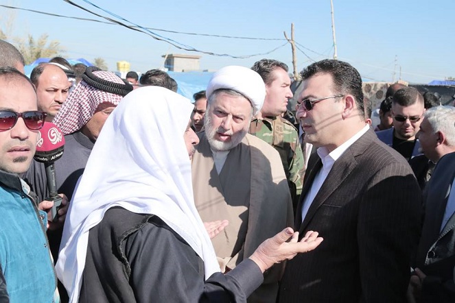 الشيخ د. همام حمودي يزور "بزيبز" ويوعد الانباريين بالعودة الى مناطقهم