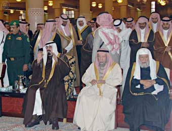 وفاة امير الرياض تفتح الباب امام صراعات آل سعود على المناصب السيادية