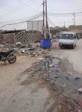 كربلاء :لقطات مصورة للشارع المؤدي من الجاير الى جسر الكراج الموحد