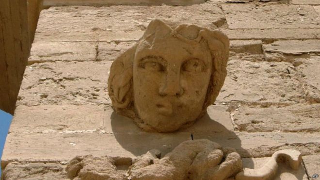 داعش الارهابي يعرض أثار العراق وسوريا للبيع على موقع "إي باي"