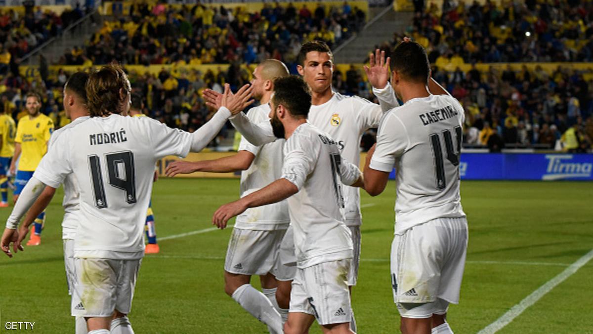 ريال مدريد ينجو من فخ لاس بالماس بالدوري الإسباني