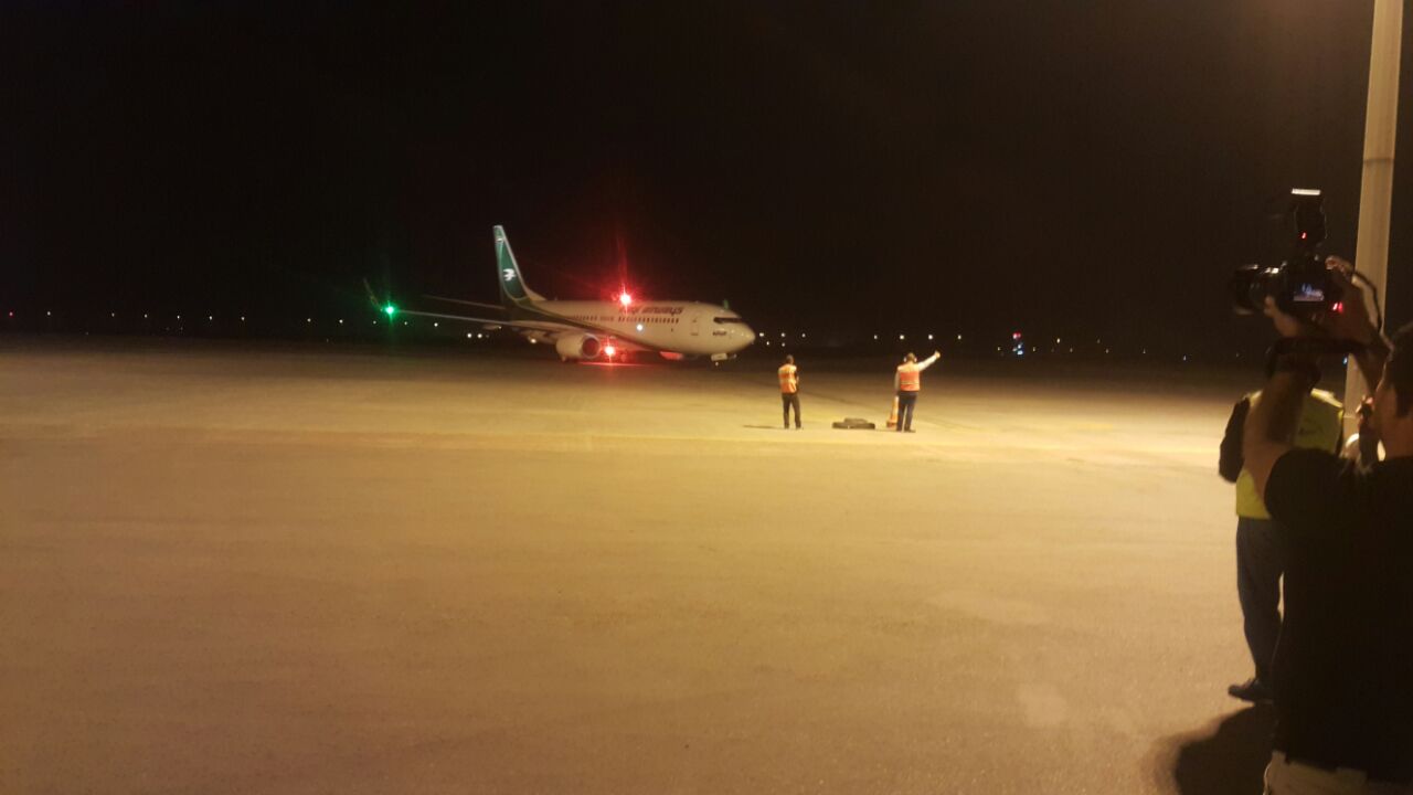 بالصور والفيديو: وصول جثامين تفجيري دمشق الى مطار النجف