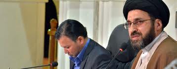 السيد رشيد الحسيني يكشف عن شخصية سياسية لم تمسك بيدها مبلغ مليون دينار قبل سنوات هي اليوم تمتلك المليارات والمولات !!!